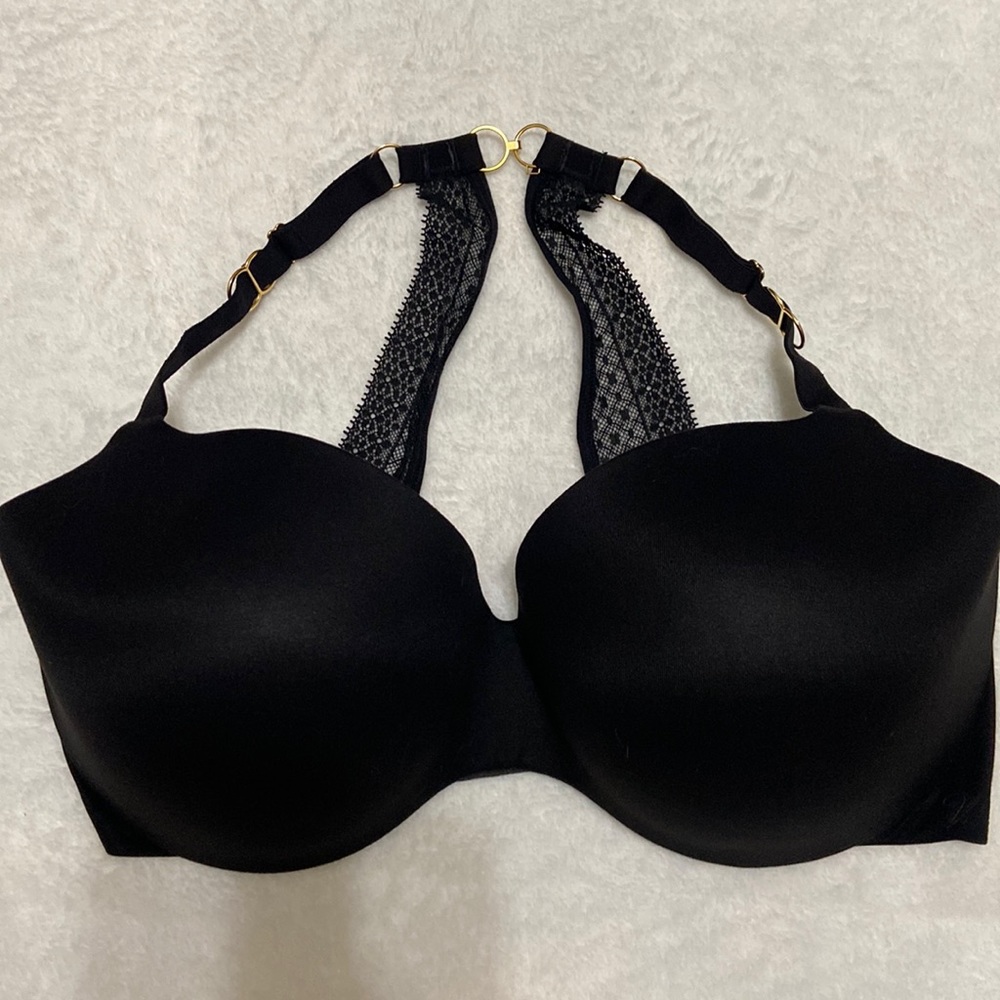 Incredible by Victoria’s Secret Black Lined Demi bra
